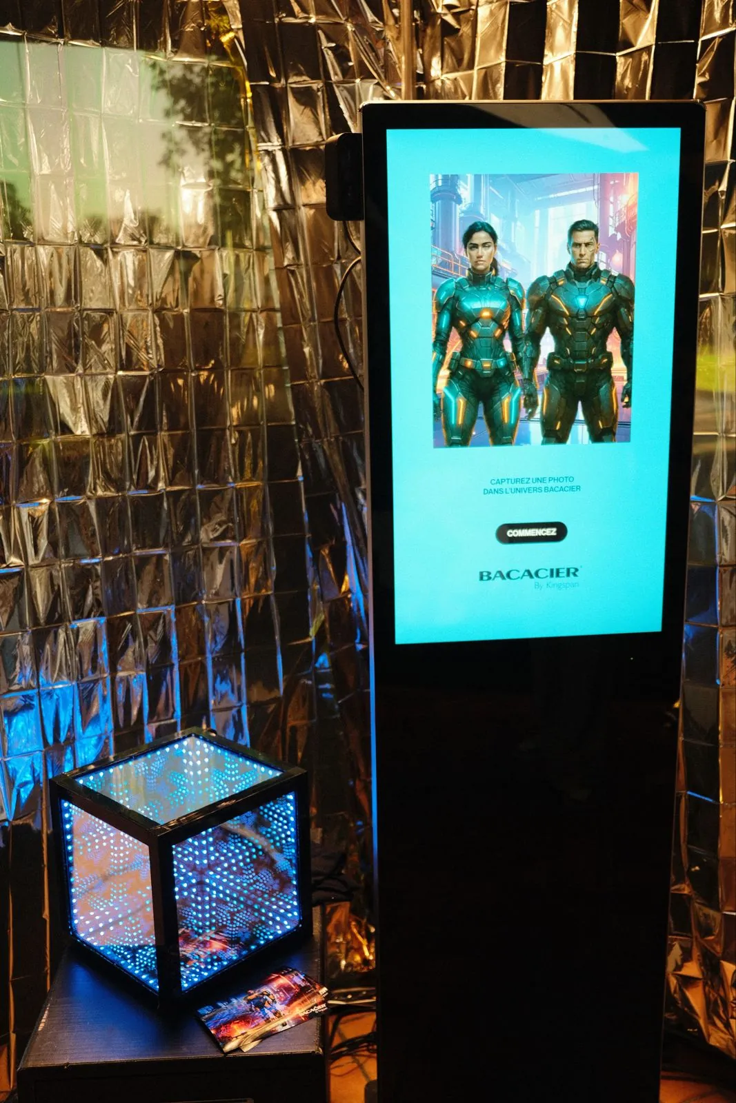 Borne photobooth IA « Capturez une photo dans l’univers Bacacier » avec des tirages imprimés