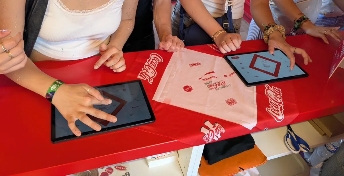Live printing : les invités personnalisent leur bandana sur tablette
